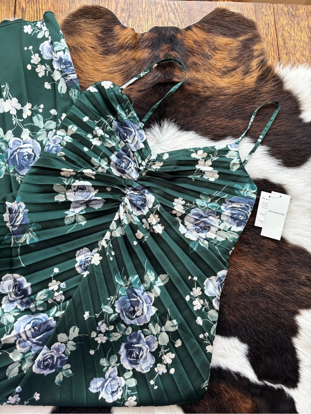 Abercrombie & Fitch Forest Green Floral Pleated Maxi Dress